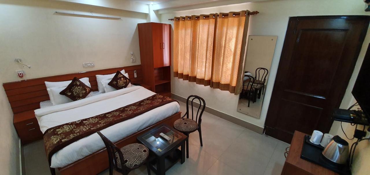 Hotel Forest View Dehradun Exterior photo